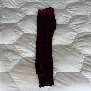 Burgundy Lululemon athletica cold weather running leggings